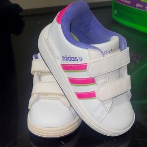Adidas Grand Court Sneakers